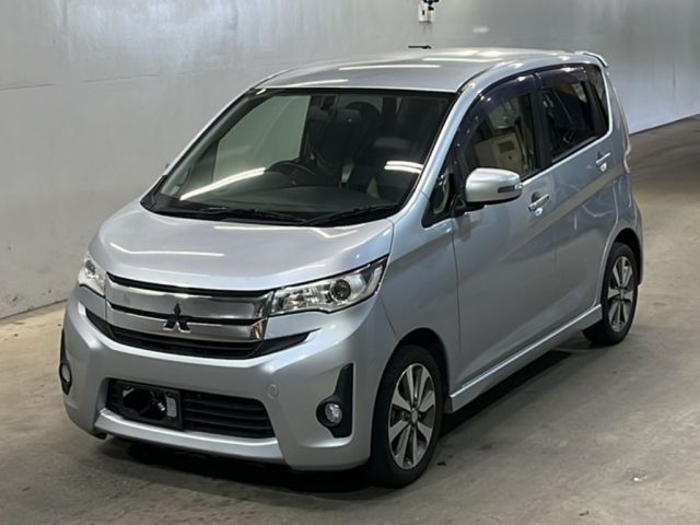 146 Mitsubishi Ek custom B11W 2014 г. (KCAA Fukuoka)